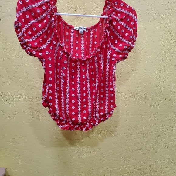 Inspired heart crop top - Picture 3 of 7